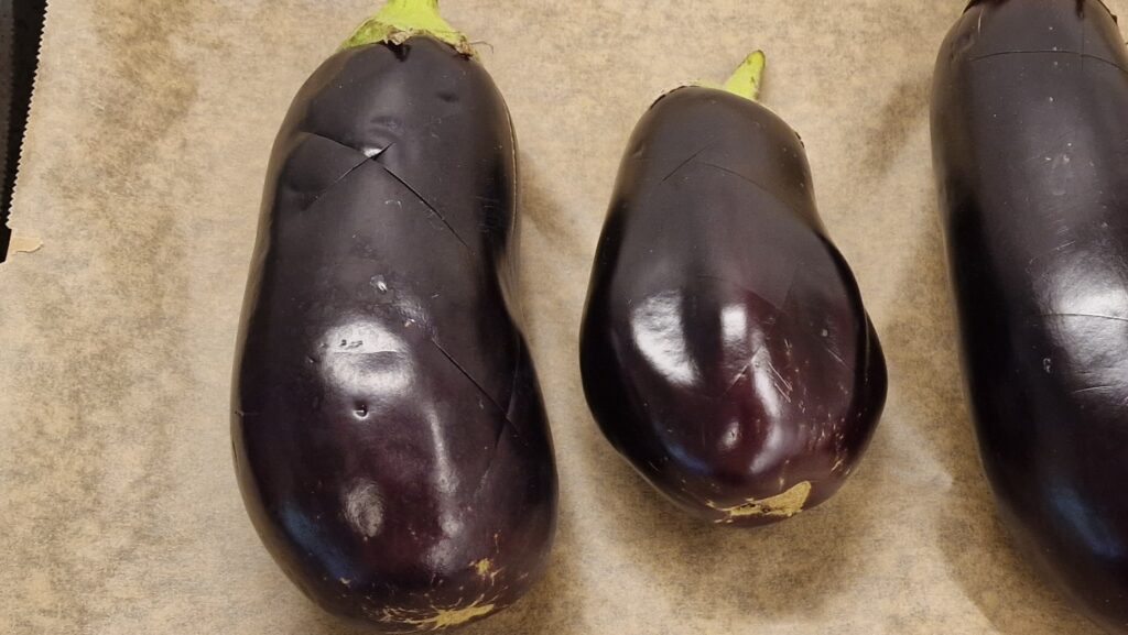 Aubergine inden bagning