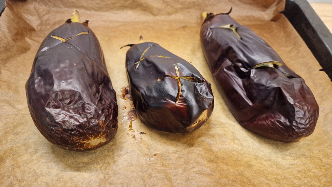 Bagning af aubergine i ovn